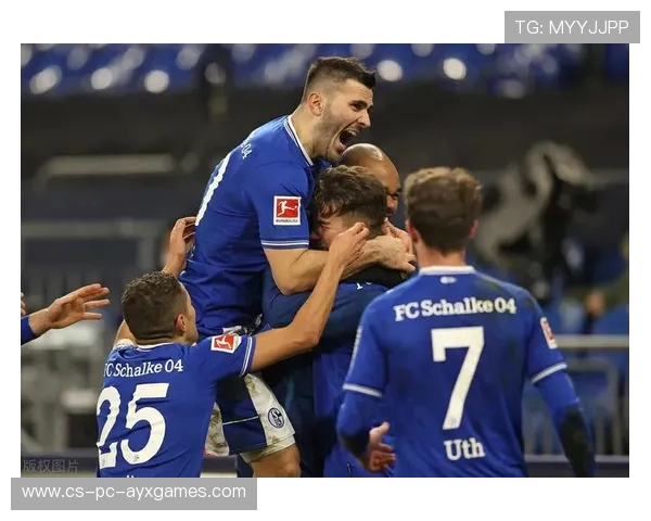 多特在主场通过组织配合拿到关键积分——战术执行与团队协作的胜利 多特在主场通过组织配合拿到关键积分——战术执行与团队协作的胜利